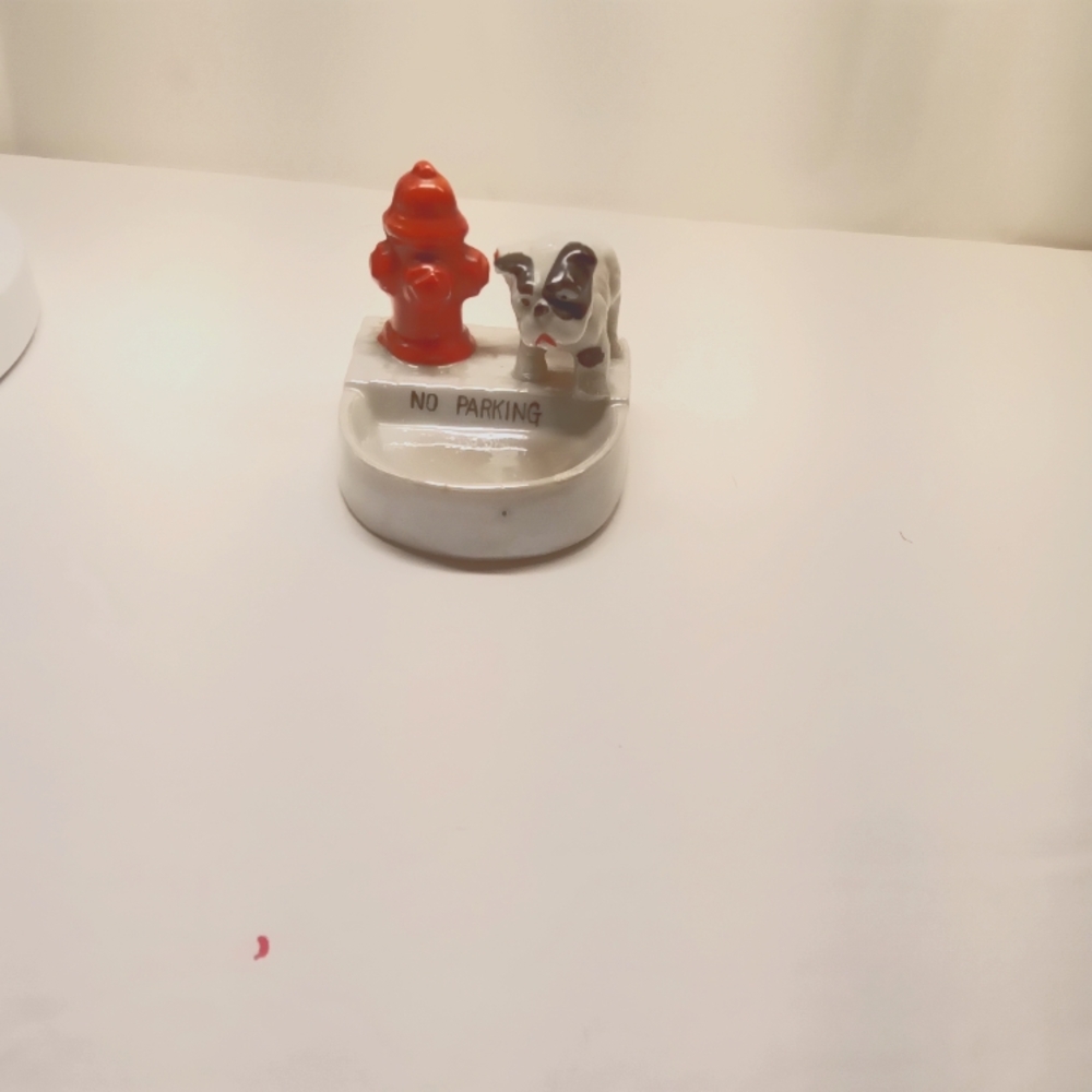 Vintage Occupied Japan Bulldog Fire Hydrant No Parking Ashtray Ringdish Gum READ